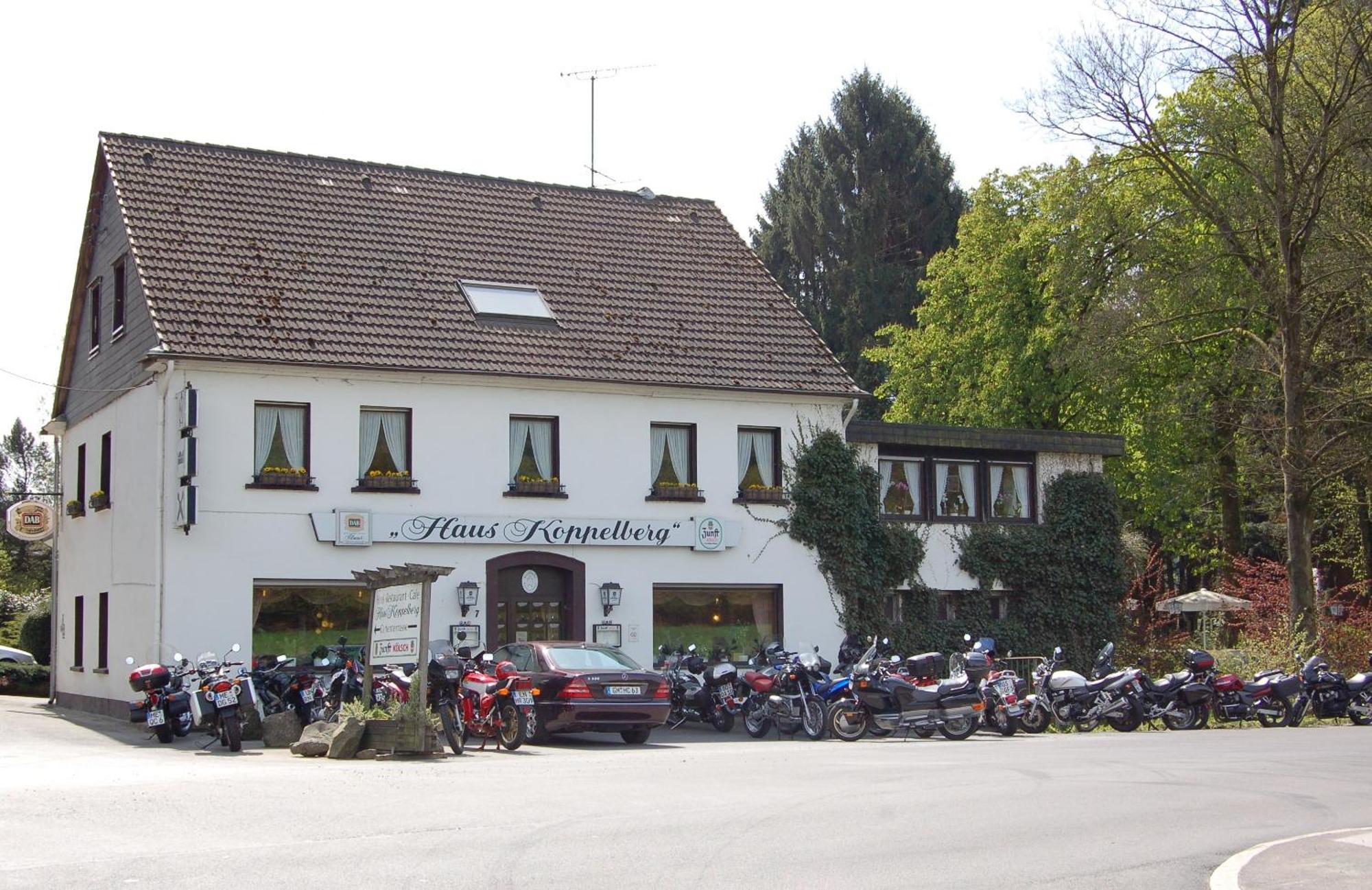 Hotel Haus Koppelberg Wipperfürth Exteriör bild